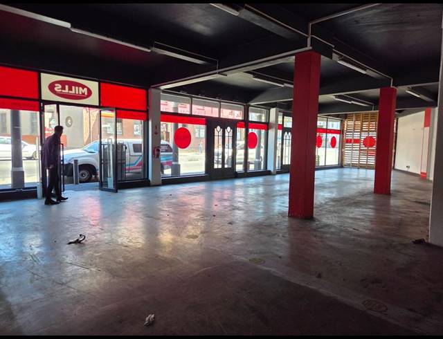 BUSINESS PROPERTY TO RENT IN SALT RIVER